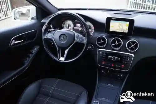 Mercedes-Benz A 180 2015