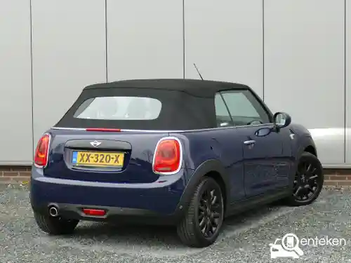 MINI Cabrio Cooper 2018