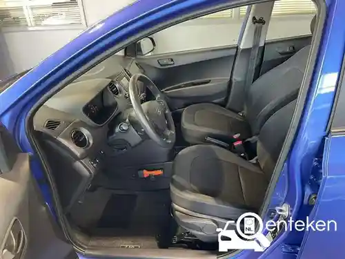 Hyundai i10 1.0 blue 2019
