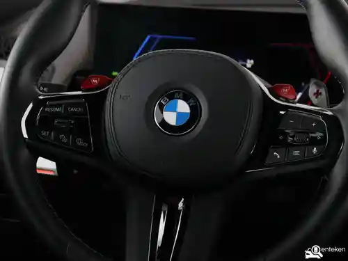 BMW XM 2024