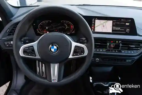 BMW 118i 2024
