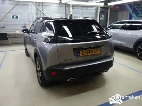Peugeot 2008 1.2 PureTech 130 2024