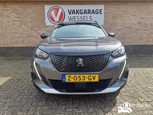 Peugeot 2008 1.2 PureTech 130 2023