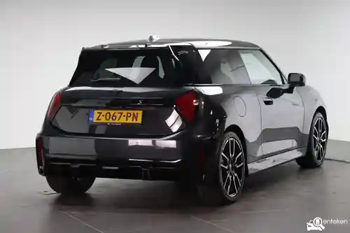 MINI Cabrio John Cooper Works 2024
