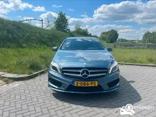 Mercedes-Benz A 200 2013