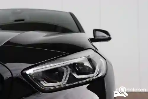 BMW 118i 2024