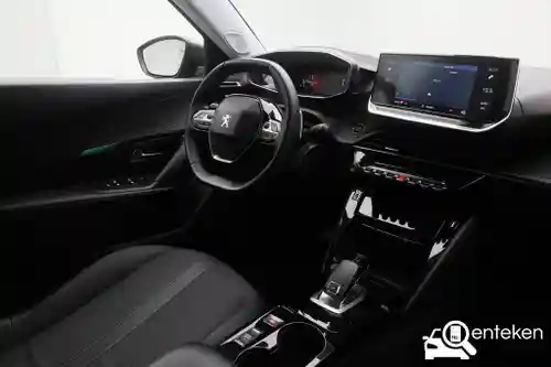 Peugeot 2008 1.2 PureTech 130 2021