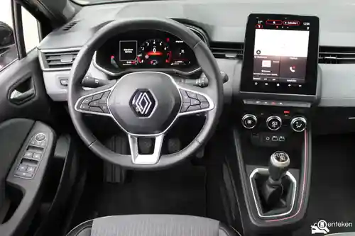 Renault Clio TCe 90 2024