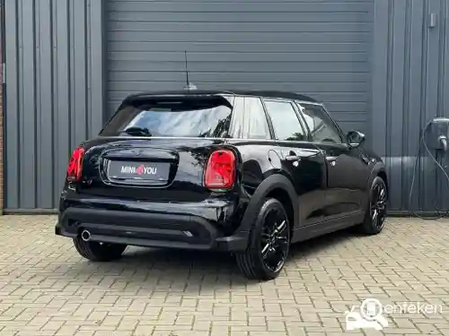 MINI  One 2021