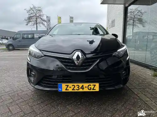 Renault Clio TCe 100 2023