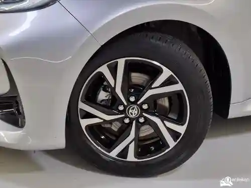 Toyota Yaris 1.5 Hybrid 116 2024