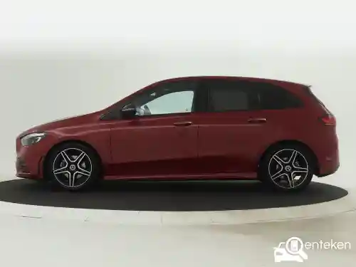 Mercedes-Benz B 180 2024