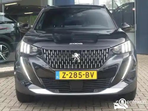 Peugeot 2008 1.2 PureTech 130 2023