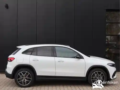 Mercedes-Benz EQA 250+ 2024