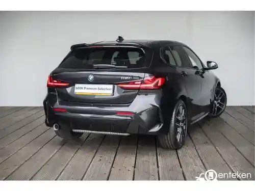 BMW 118i 2024
