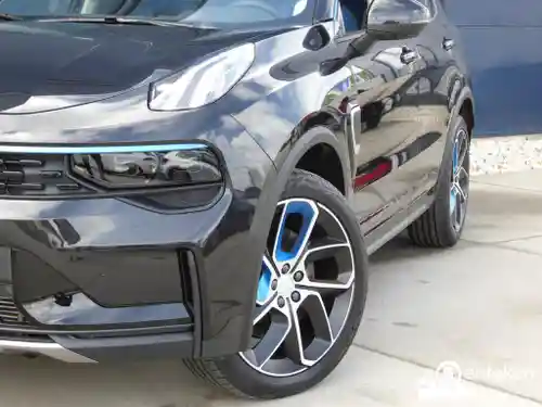Lynk & Co 01 1.5TD PHEV 2022