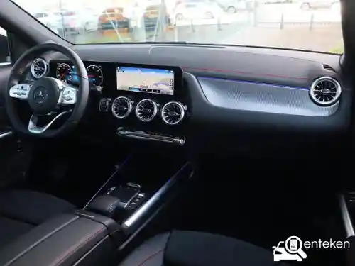 Mercedes-Benz EQA 250+ 2024