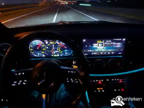 Mercedes-Benz E 300 e T-model 2020