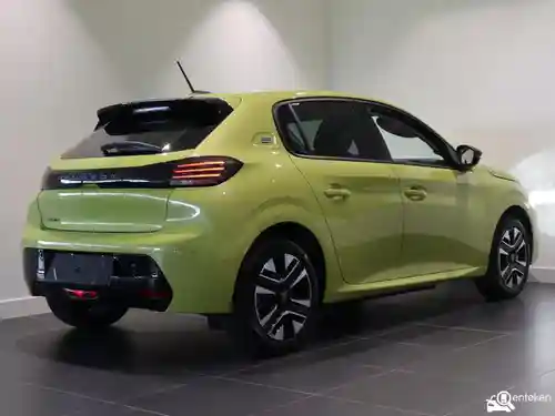 Peugeot e-208 2024