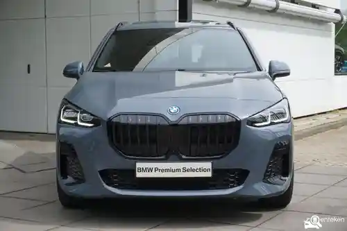 BMW 230e Active Tourer 2024