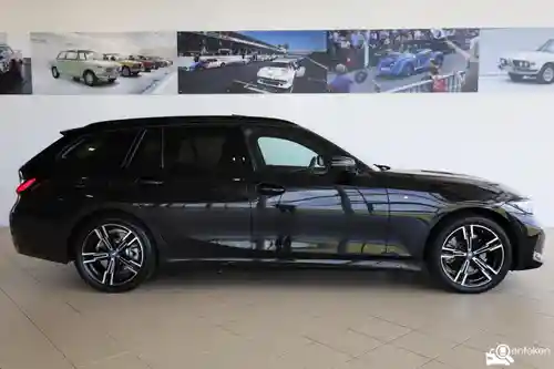 BMW 330e Touring 2024