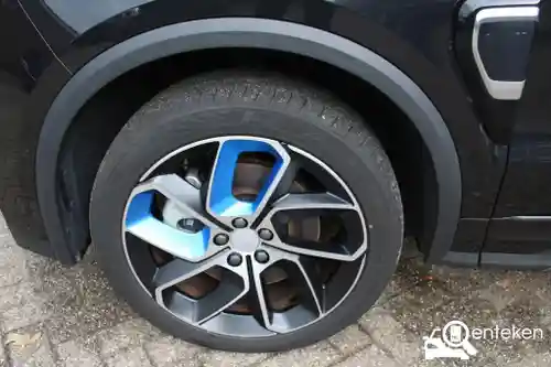 Lynk & Co 01 1.5TD PHEV 2024