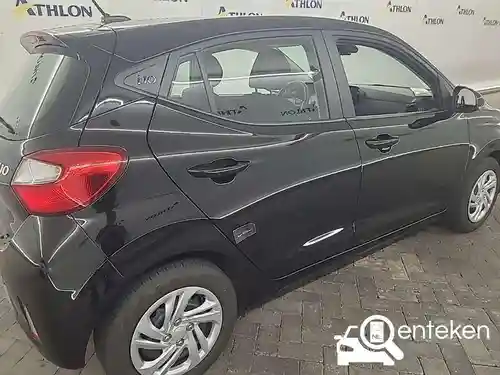 Hyundai i10 1.0 2024