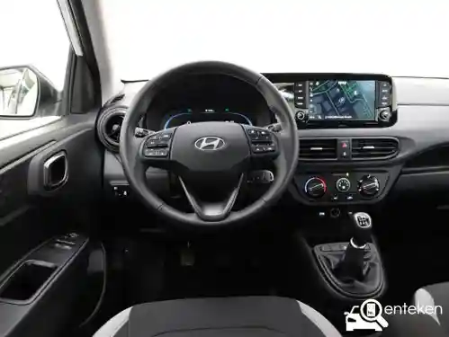Hyundai i10 1.0 2024