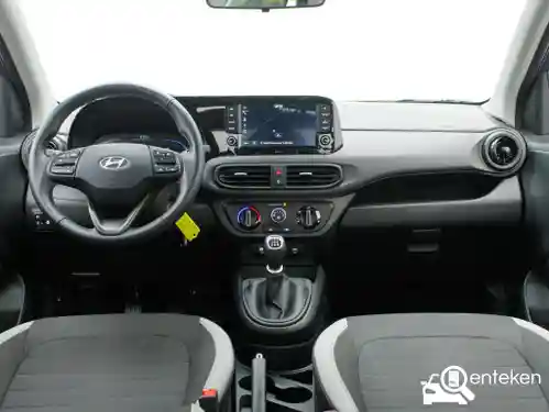 Hyundai i10 1.0 2024