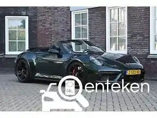 Porsche 911 Carrera Cabriolet 4 GTS 2024