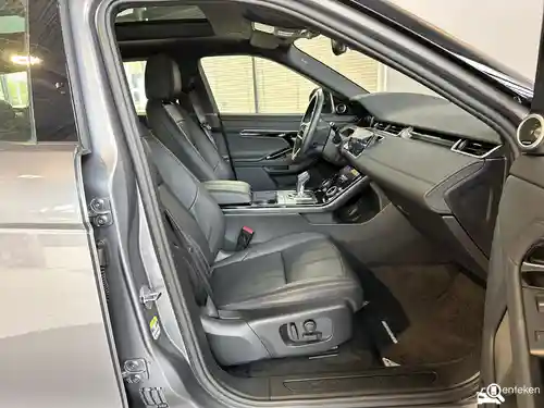 Land Rover Range Rover Evoque P300e 2024