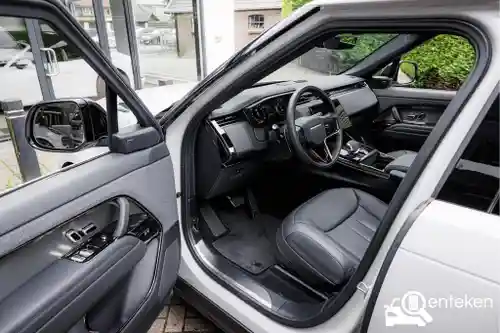 Land Rover Range Rover Sport P440e 2024