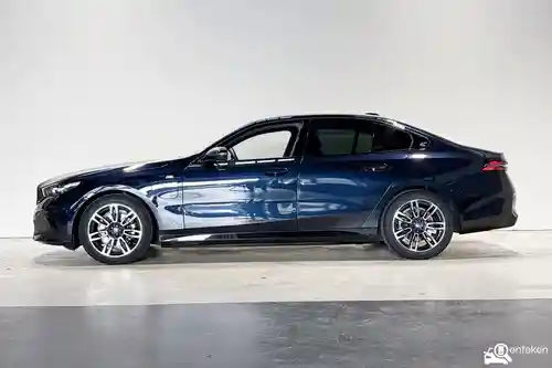 BMW 530e 2024