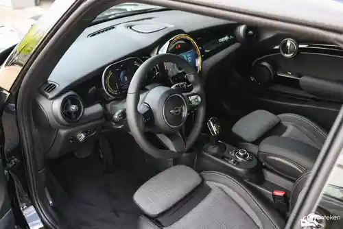 MINI  Cooper SE 2024