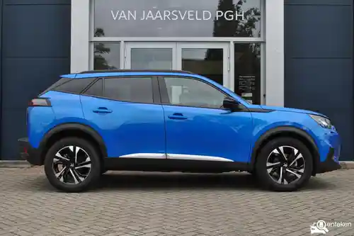 Peugeot 2008 1.2 PureTech 130 2023