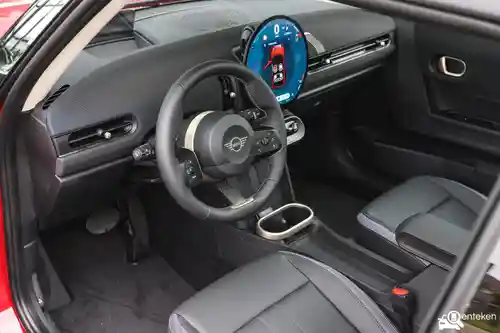 MINI Cooper C 2024