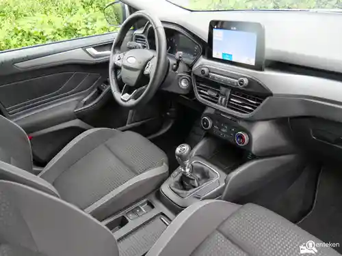 Ford Focus Turnier 1.0 EcoBoost Hybrid 2022