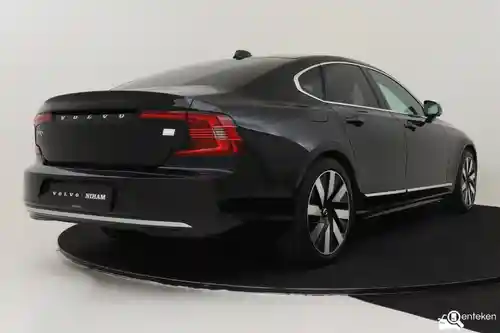 Volvo S90 T8 2024