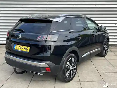 Peugeot 3008 1.2 PureTech 130 2021