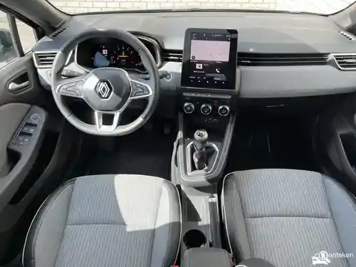 Renault Clio TCe 90 2024