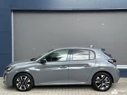 Peugeot 208 1.2 PureTech 100 2024