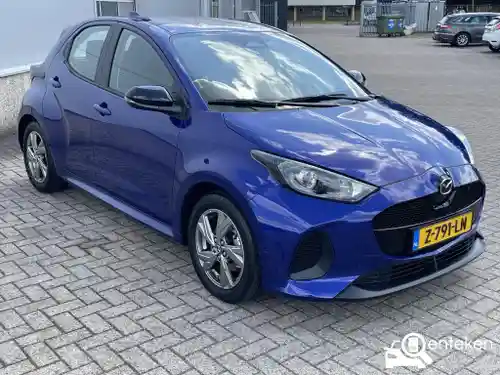 Mazda 2 Hybrid 2024