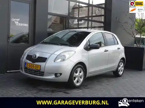 Toyota Yaris 1.3 2008
