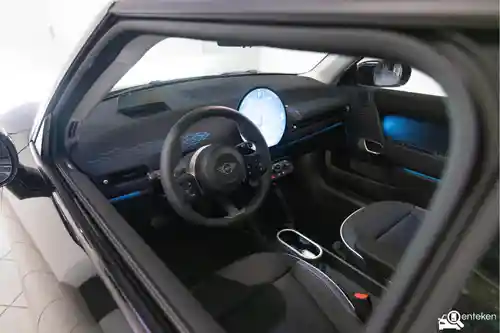 MINI Cabrio John Cooper Works 2024