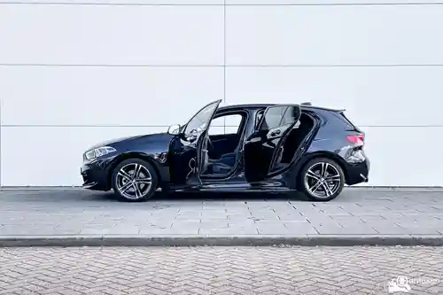 BMW 118i 2024