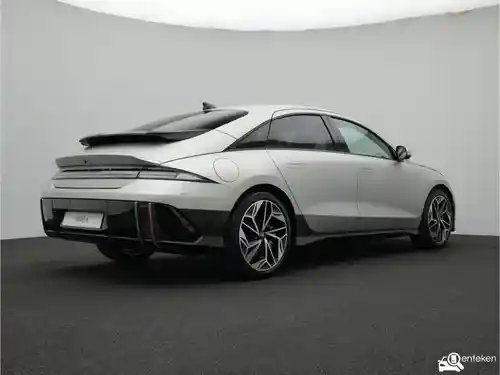 Hyundai IONIQ 6 (77,4 kWh) 2024