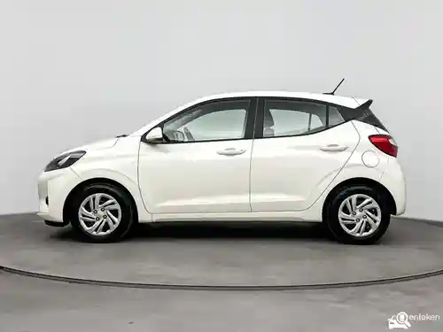 Hyundai i10 1.0 2024