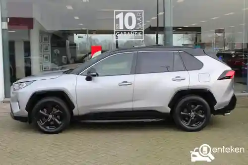 Toyota RAV4 2.5 Hybrid 2019