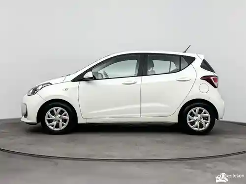 Hyundai i10 1.0 blue 2019