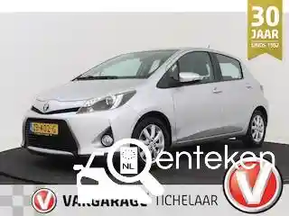 Toyota Yaris 1.5 Hybrid 2012